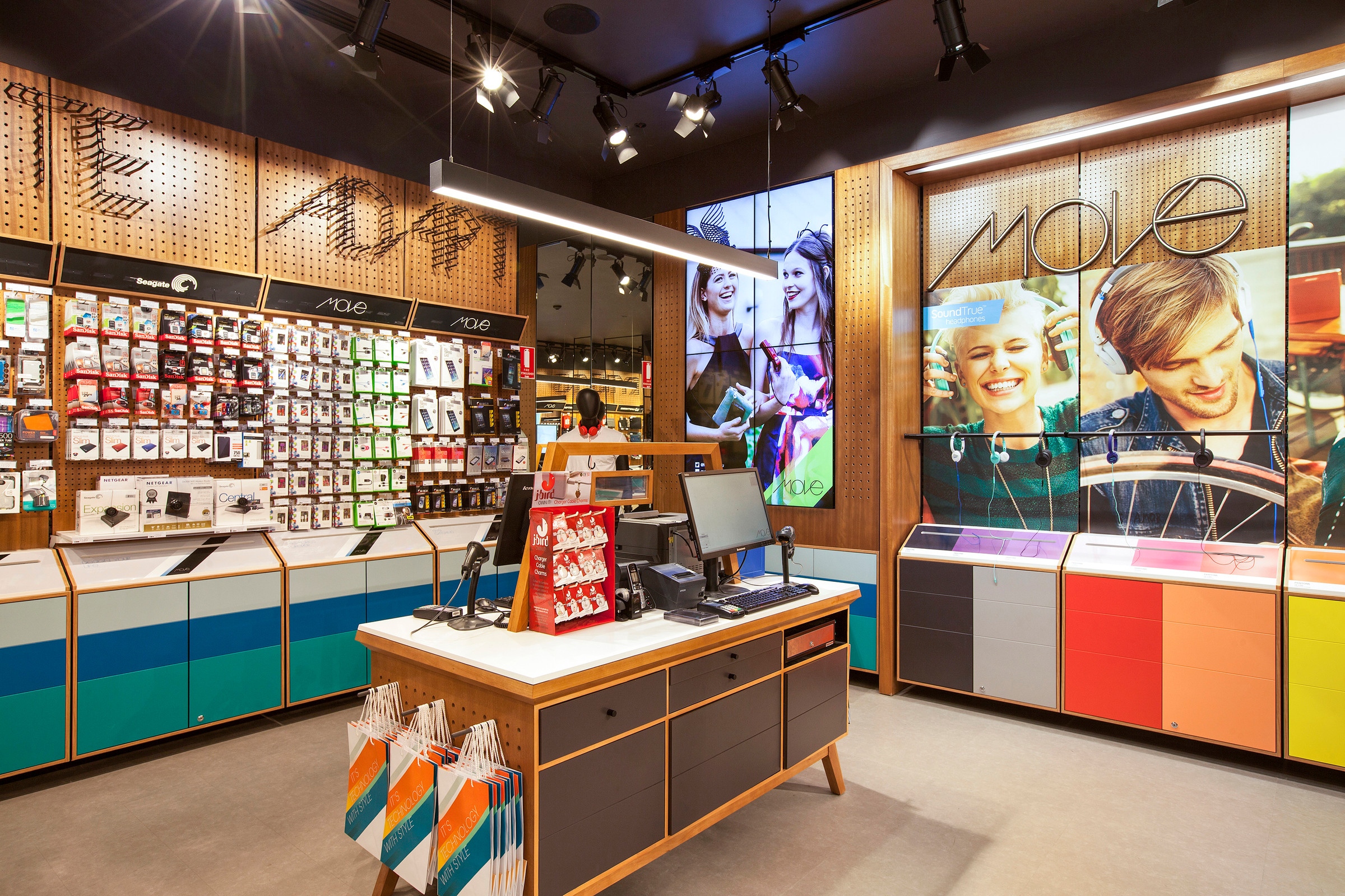 MOVE Store, photo 4